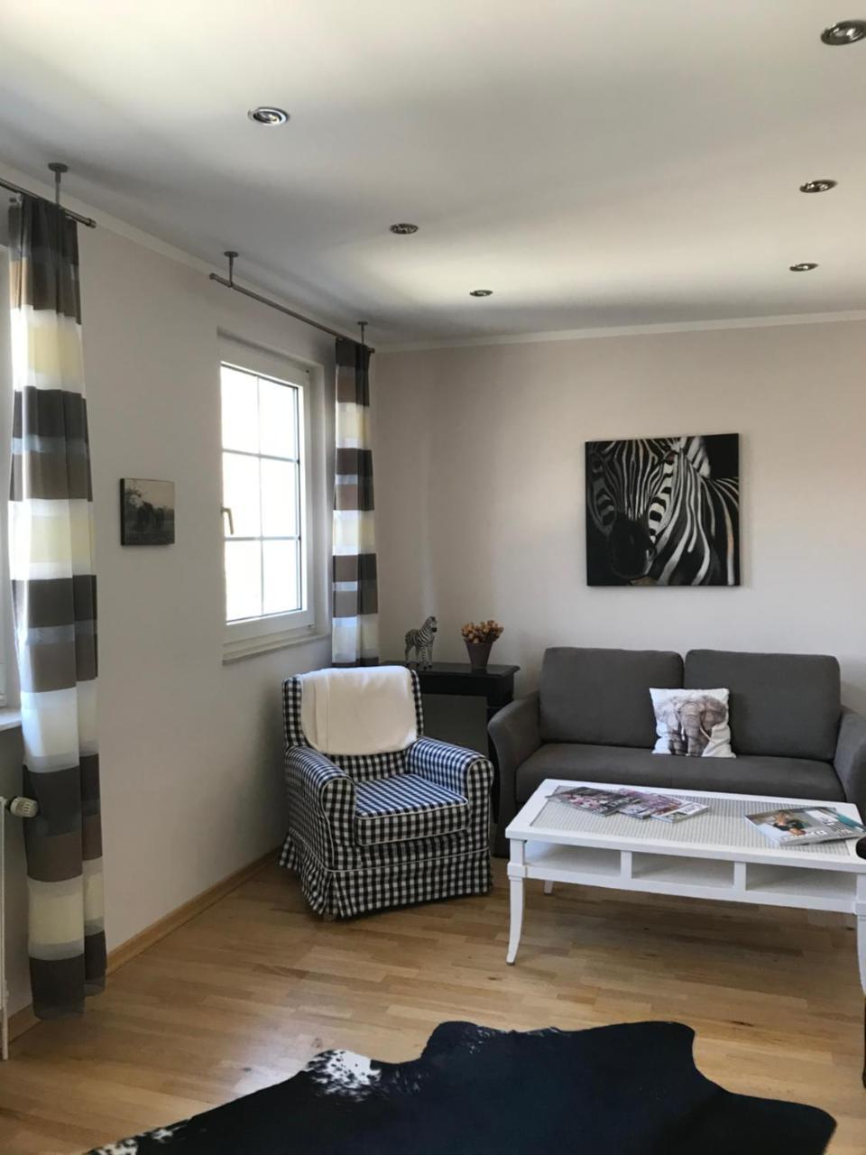 Hotel Gut Moschenhof Dusseldorf Bagian luar foto